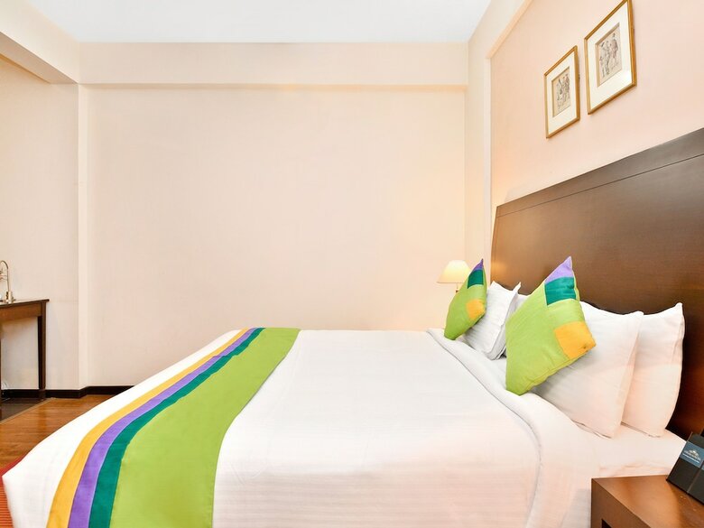 Hotel Treebo Trend Sterling Suites Inn