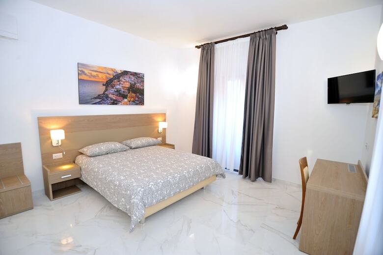 Bed & Breakfast Dipino Accommodation