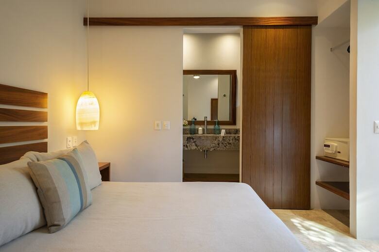 Hotel Anjali Casa Divina