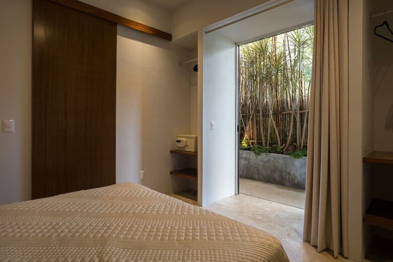 Hotel Anjali Casa Divina