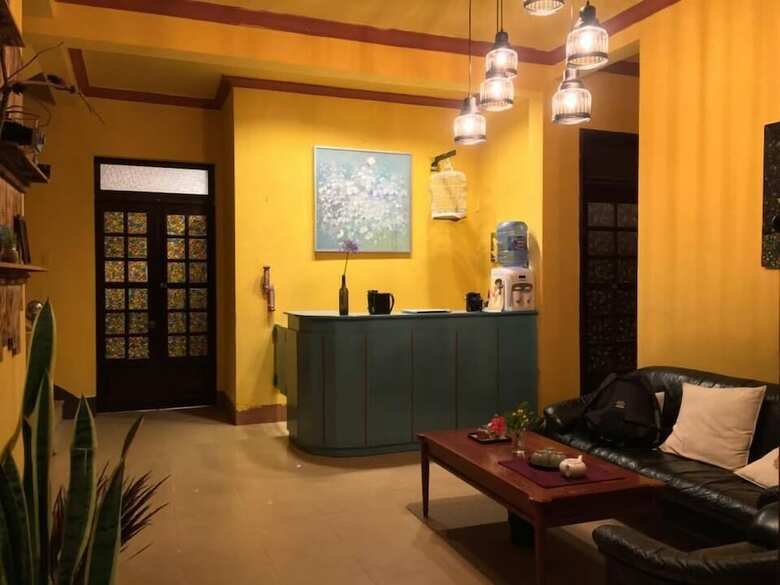 Hotel Mars House Homestay