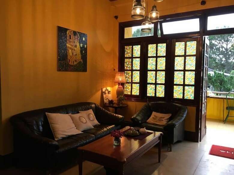 Hotel Mars House Homestay