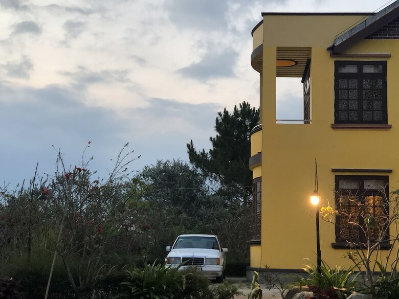 Hotel Mars House Homestay