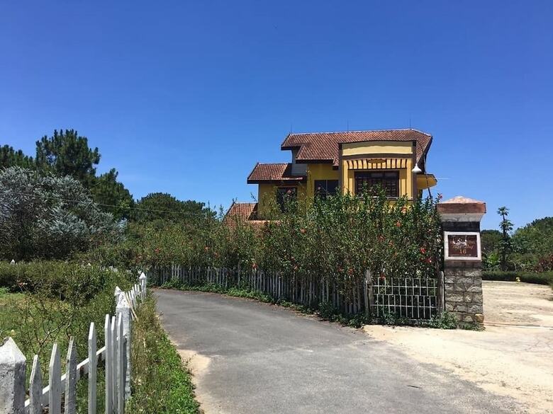 Hotel Mars House Homestay