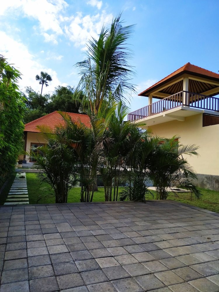 Edelweiss Villa
