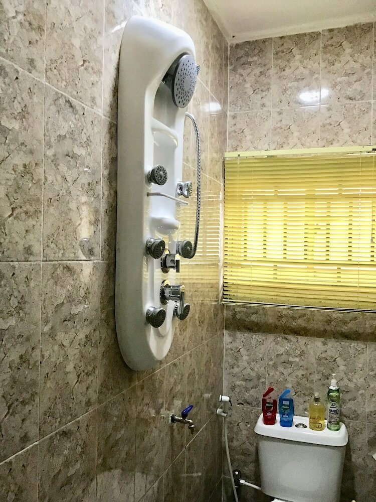 Gees Shortlets Apartments
