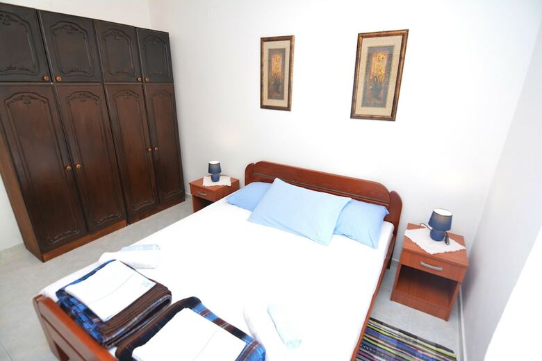 Hotel Apartments & Rooms Vanja