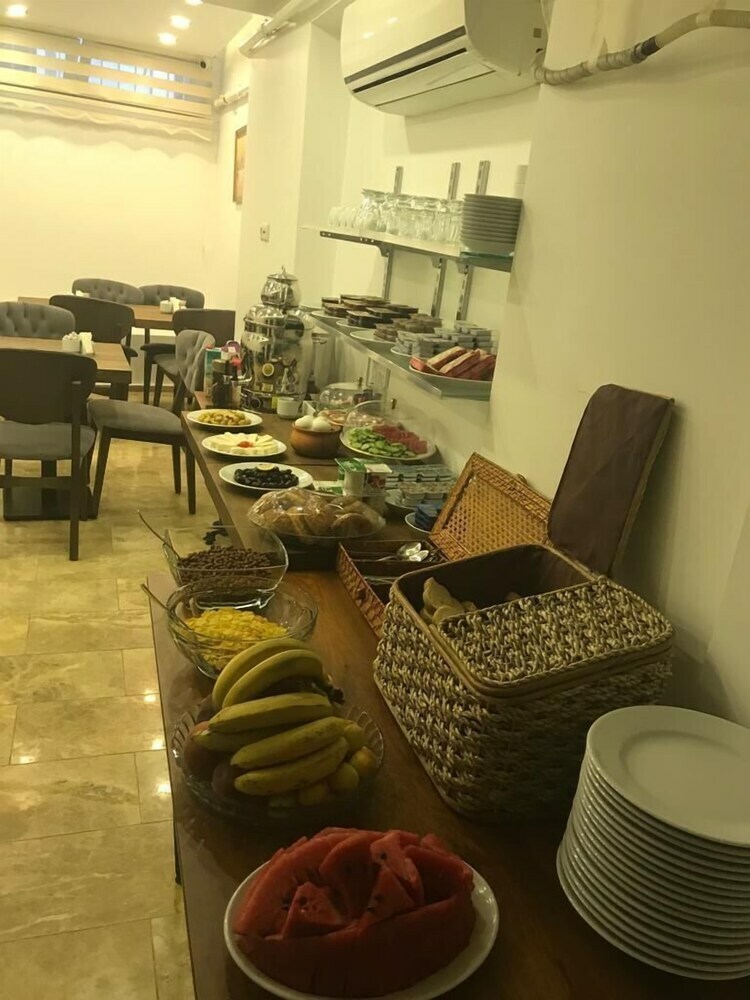 Beyhan Hotel