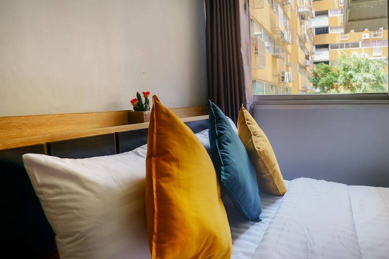 Hotel Bangkok Impact Popular Comdominium