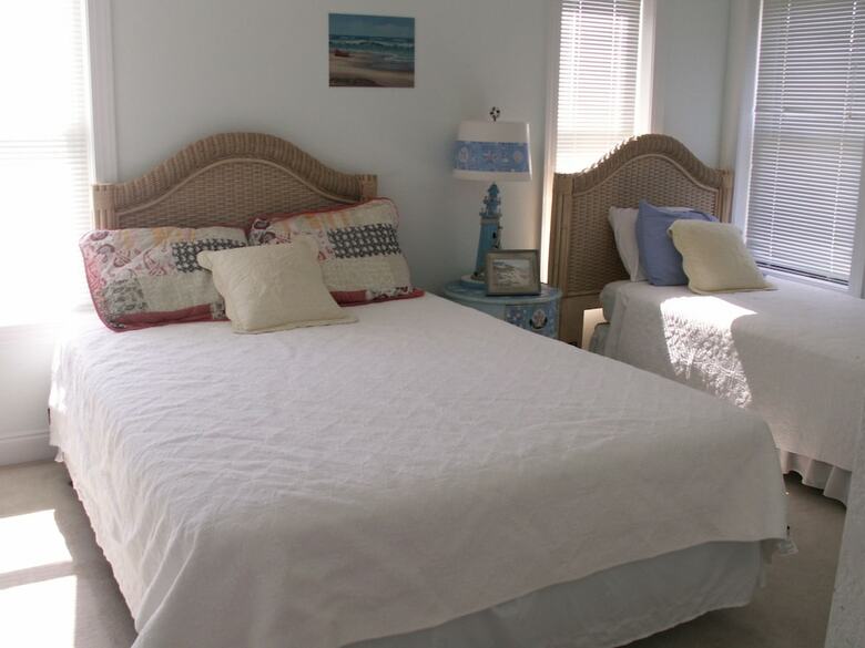 Sandbar Bed & Breakfast