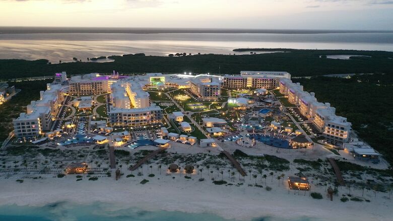 Hotel Planet Hollywood Beach Resort Cancun - All Inclusive