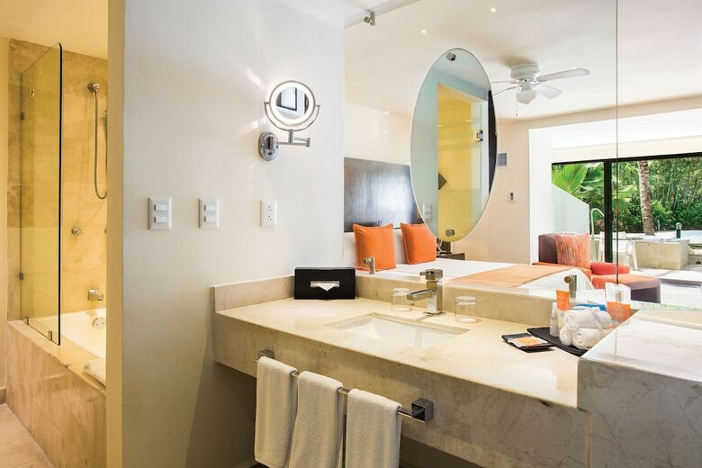 Hotel Sunscape Akumal Beach Resorts & Spa - All Inclusive