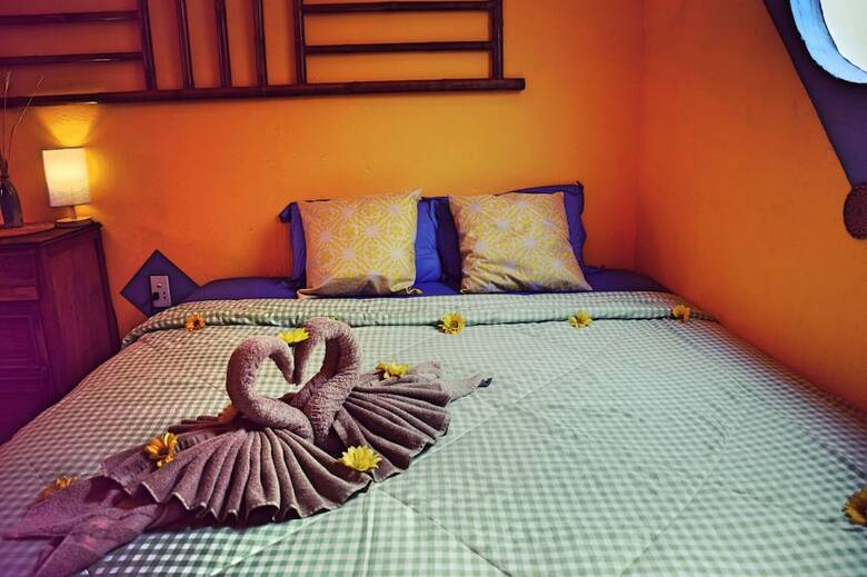 Hotel The Happy Bird B&B
