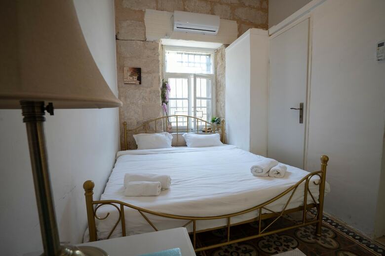 Hotel Jerusalem Home