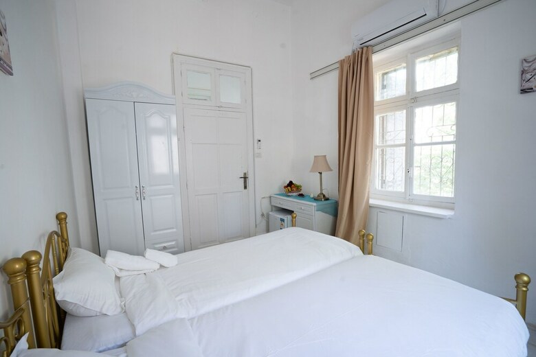 Hotel Jerusalem Home