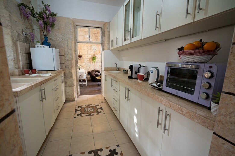 Hotel Jerusalem Home