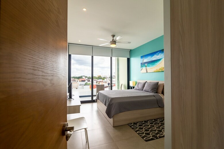 The City Condos By Playa Paradise