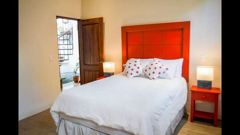 Hotel Casa Girasol
