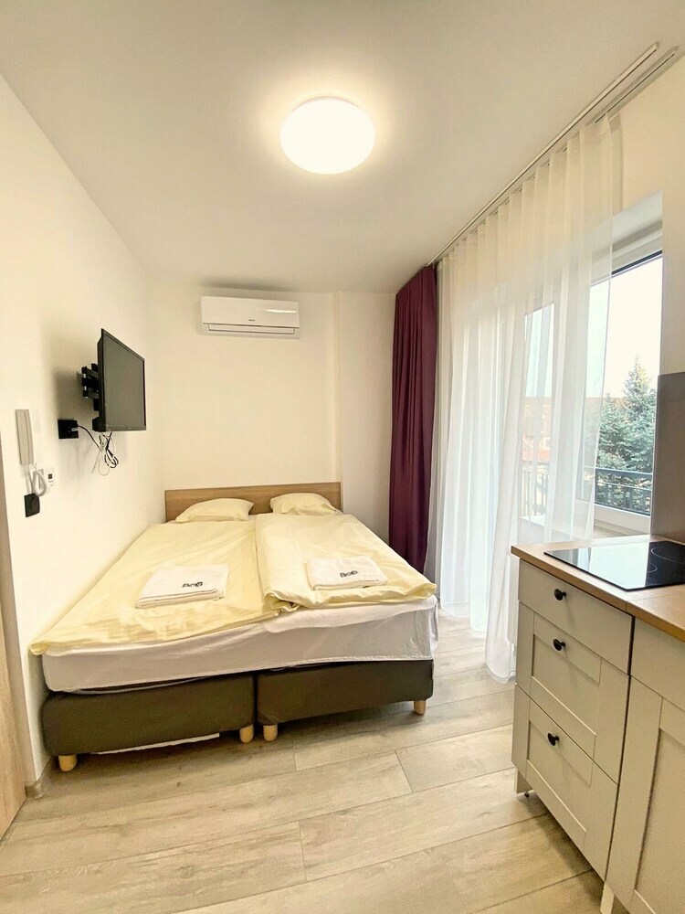Bob Apartments