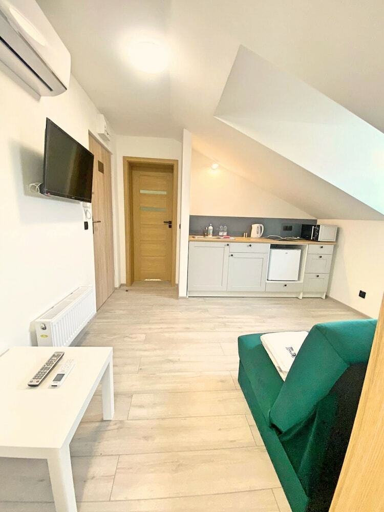 Bob Apartments