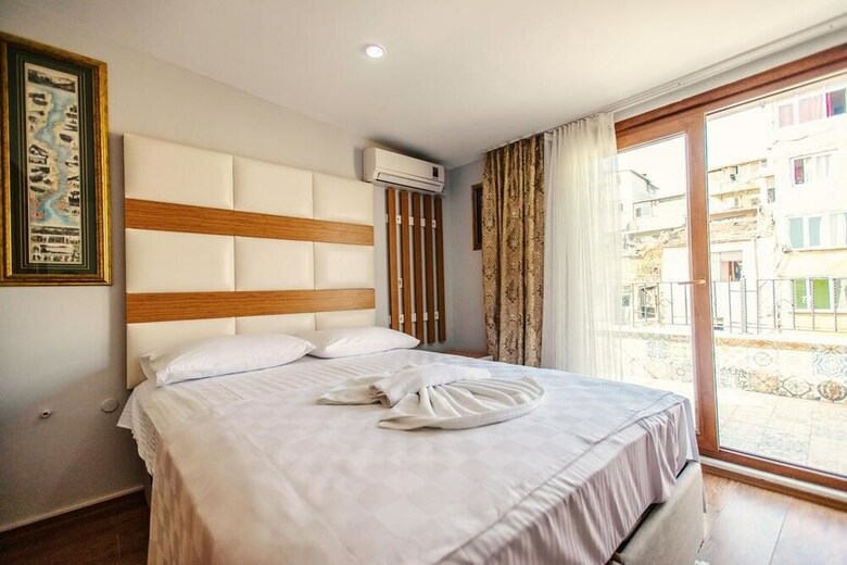 Maduro Hotel