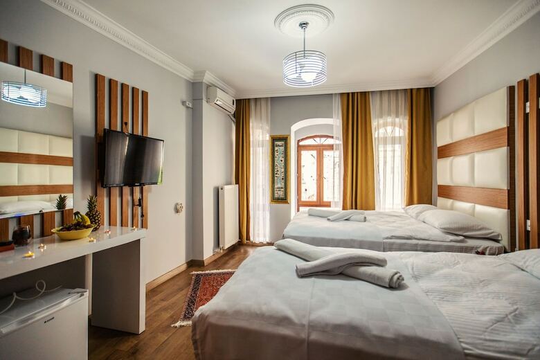 Maduro Hotel