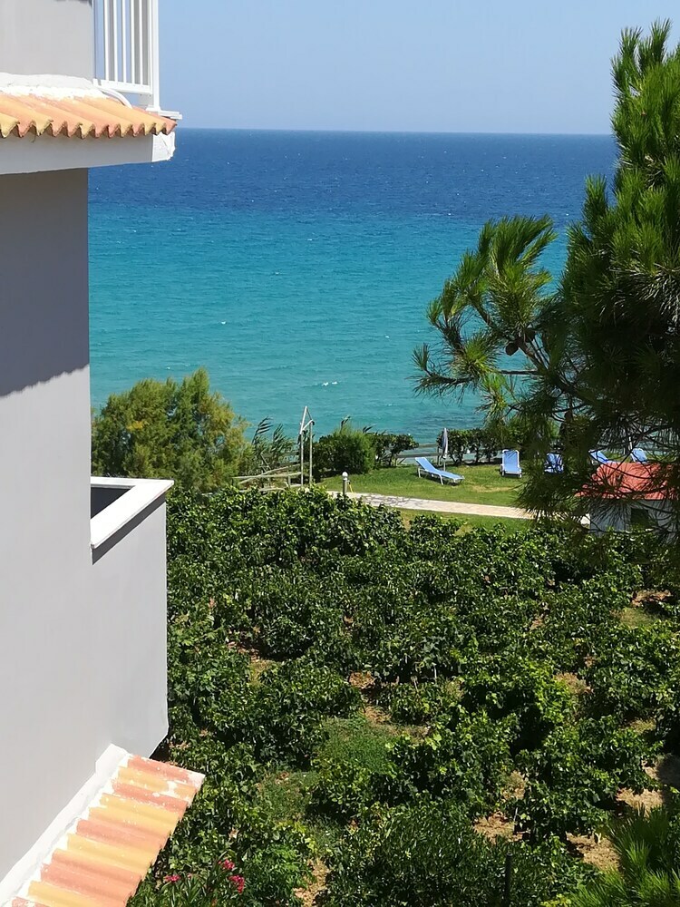 Apartamentos Villa Antonis