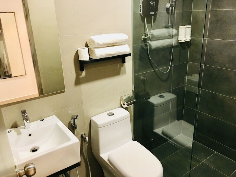 Enclave Hotel