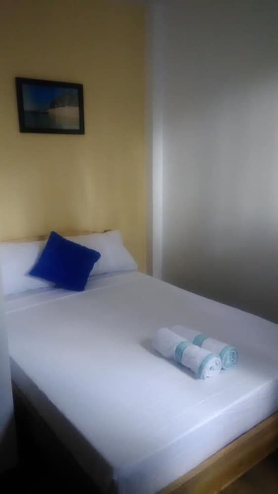 Hostal Yolly's Tourist Inn - Hostel