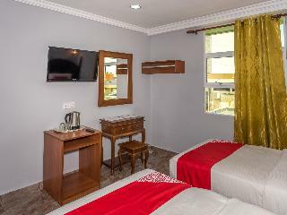 Oyo 890 Hotel Rk Cahaya