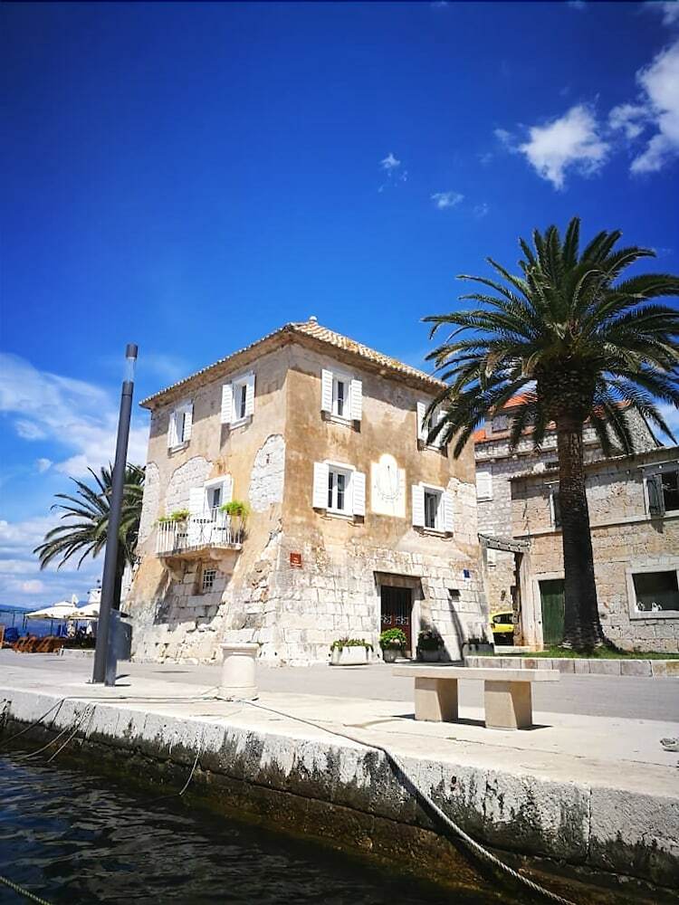 Hotel Castel Nonna Franka