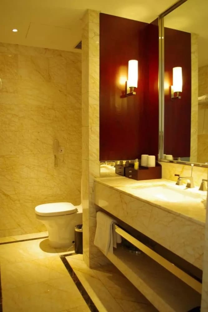 Hangzhou Braim Canal Hotel