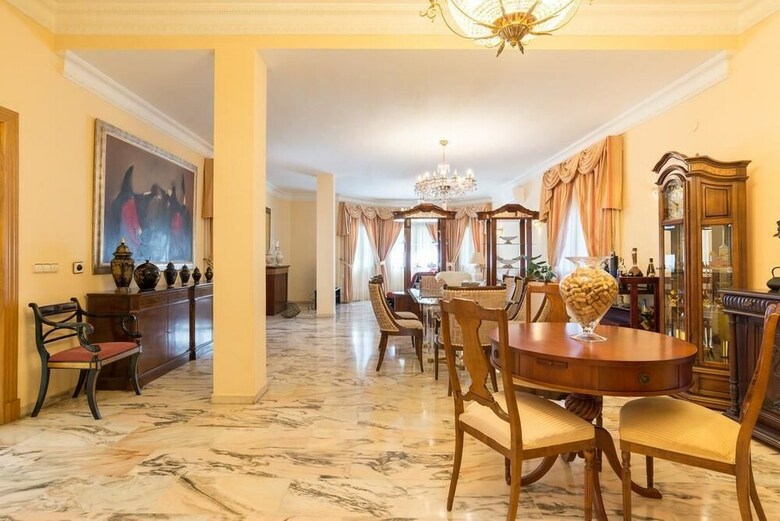 Villa Malagasuite Fancy House