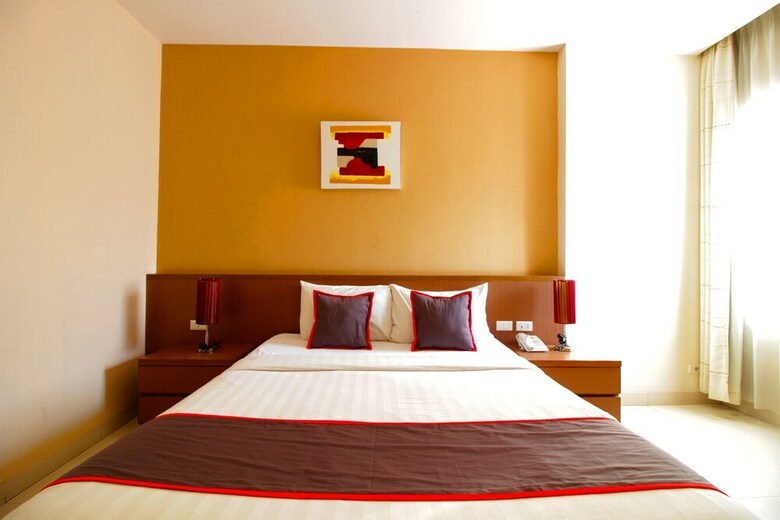Hotel Collection O 10 Sweet Karina Bandung
