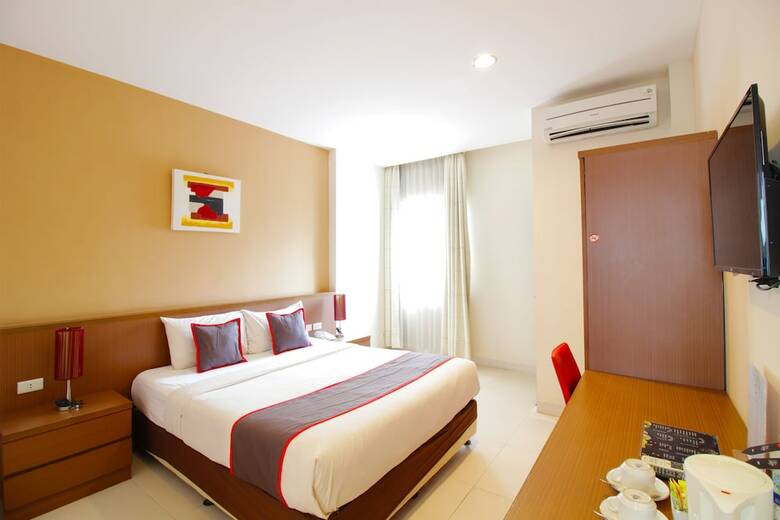 Hotel Collection O 10 Sweet Karina Bandung