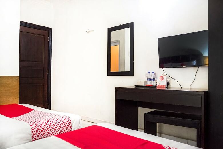 Oyo 664 Romance Hotel