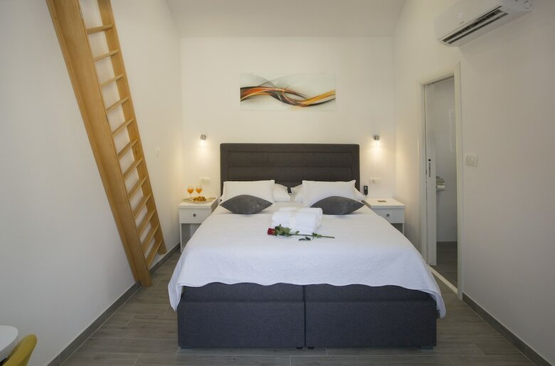 Hotel Central Old Town Rooms