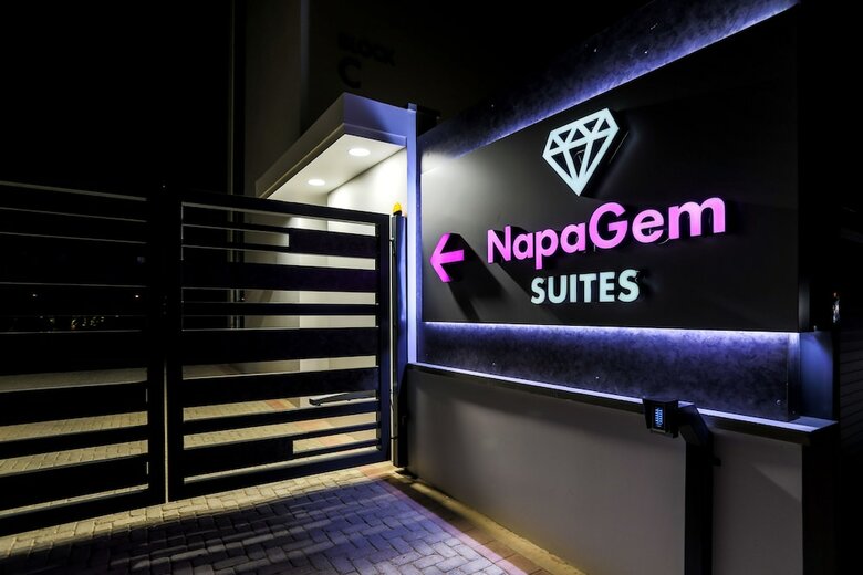 Hotel Napa Gem Suites