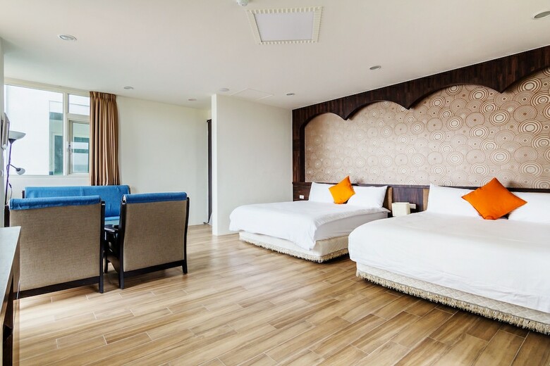 Bed & Breakfast Kano Resort