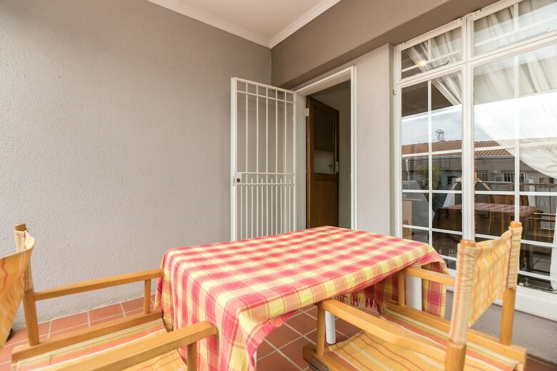 Apartamentos Polofields 79