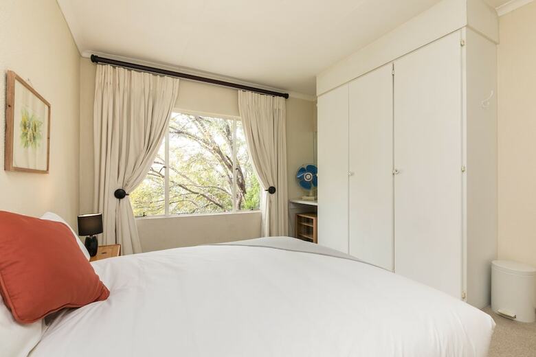 Apartamentos Polofields 79