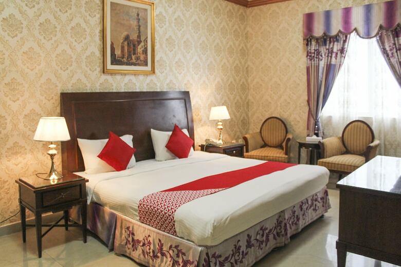 Oyo 137 Clifton International Hotel