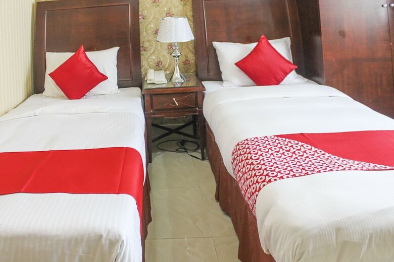 Oyo 137 Clifton International Hotel