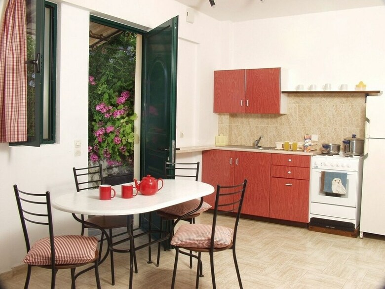 Apartamentos Villa Flisvos