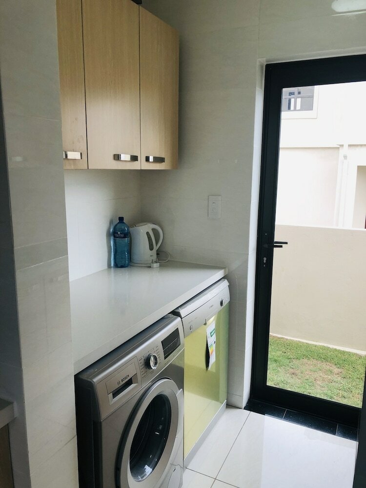Villa Cluster 59 Issa