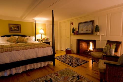 Posada York Harbor Inn