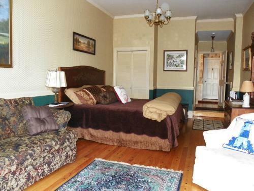 Posada Homeport Historic Inn
