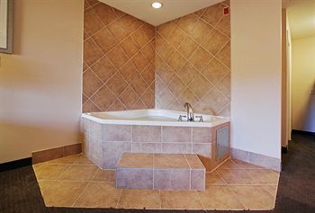 Motel Americas Best Value Inn - Mableton
