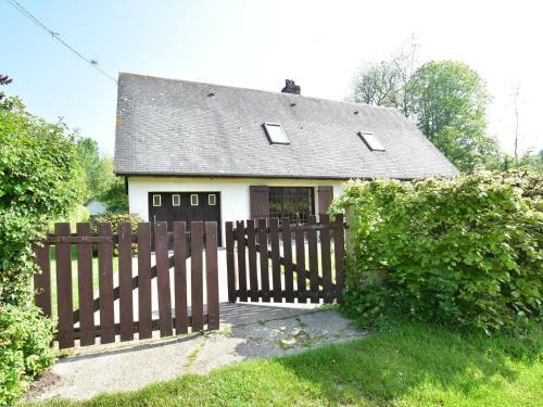Holiday Home Het Strandhuis Saint Pierre Le Vieux