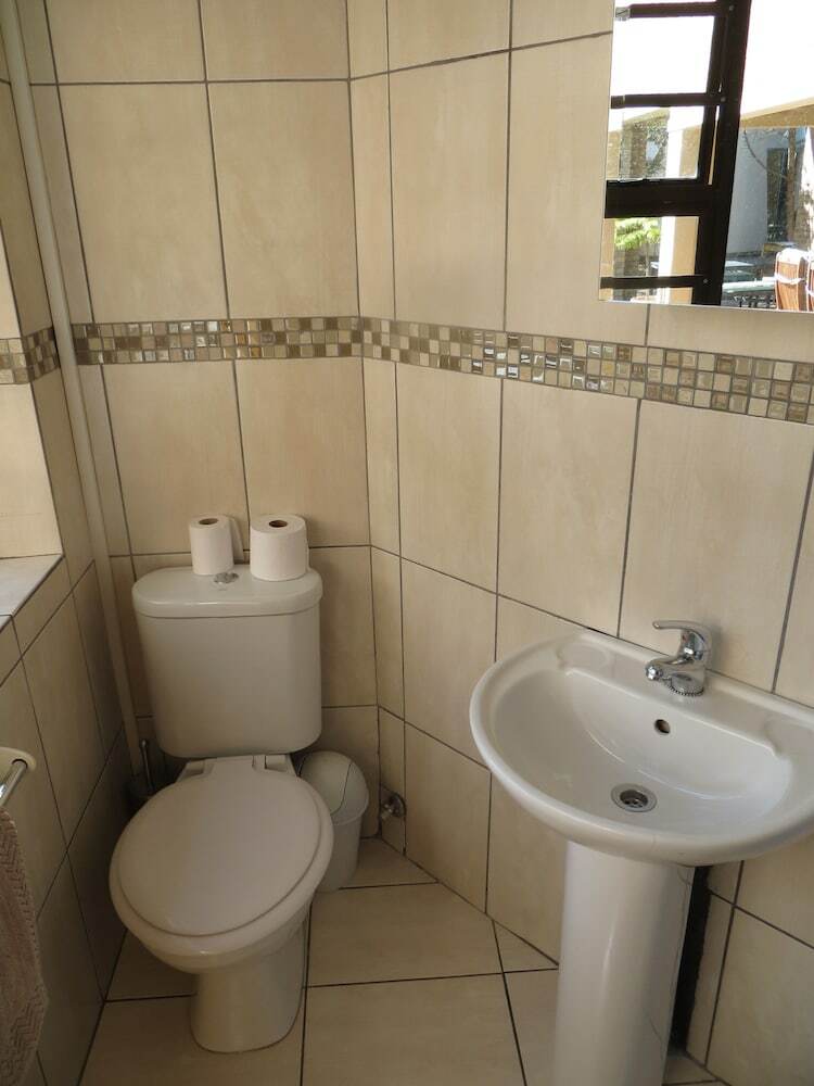 Hotel Cape Oasis Guesthouse